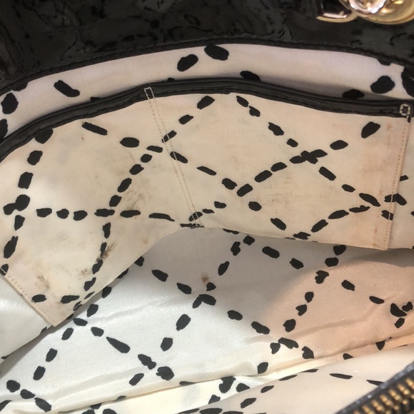 Kate Spade black patent leather handbag. - Picture 9 of 14